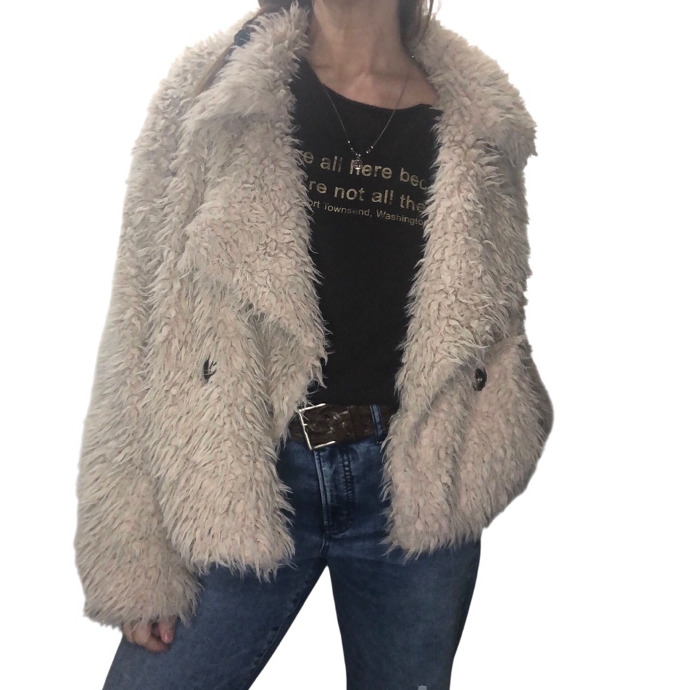 By Anthropologie Faux Fur Short Jacket Oversized Small Cream Casual Boho Street